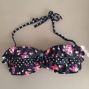 Victoria's Secret Bikini 👙 Top.