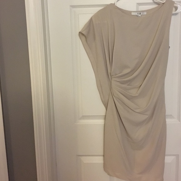 Cream Forever 21 dress - Picture 1 of 3