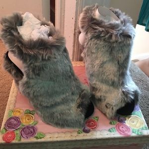 Jeffery Campbell  fur heels
