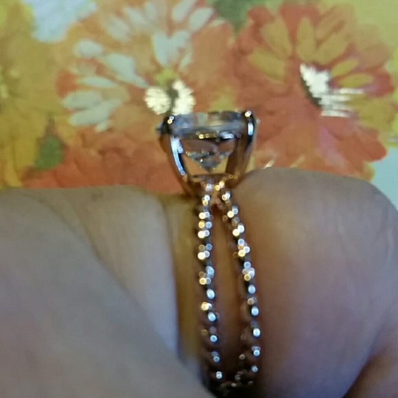 4 Carat Round Lab Created Diamond Rose Gold - Picture 7 of 8