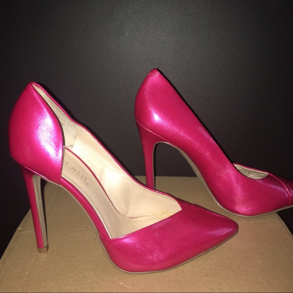Nine West pumps