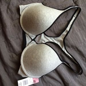 38d sports bra padded