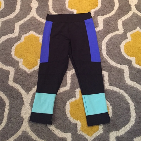 Cynthia Rowley Cropped Leggings