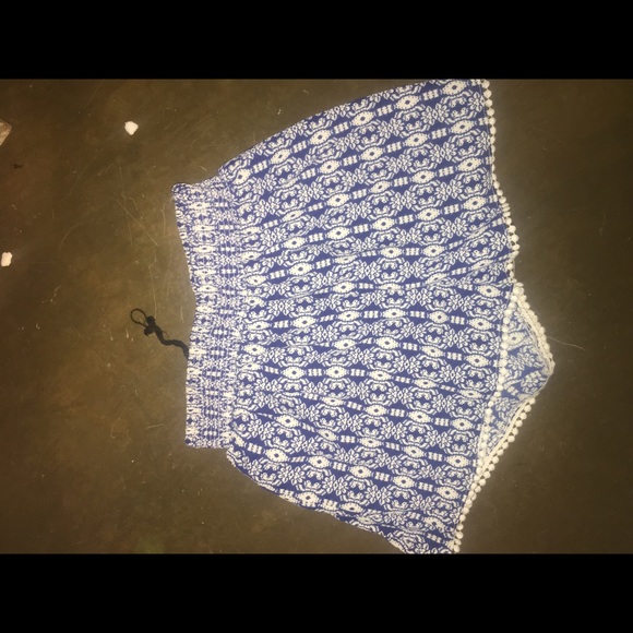 Socialite loose printed shorts
