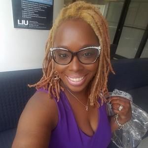 Meet your Posher, Natalie