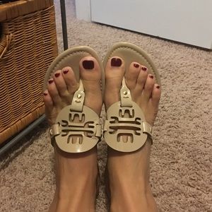 Size 8.5 Pierre Dumas nude sandals