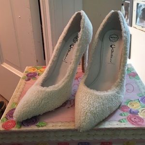 Jeffery Campbell shearing wool heels