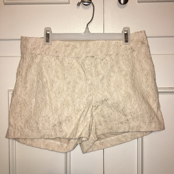 Nordstrom BP Laced Ivory Shorts - Picture 1 of 3