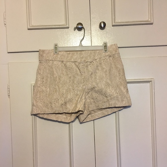Nordstrom BP Laced Ivory Shorts - Picture 2 of 3