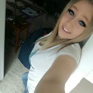 Meet your Posher, Hailee