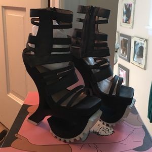 Brand new Jeffery Campbell Exempt Heels