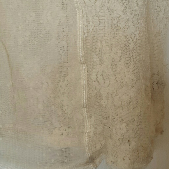 Lace top - Picture 2 of 2