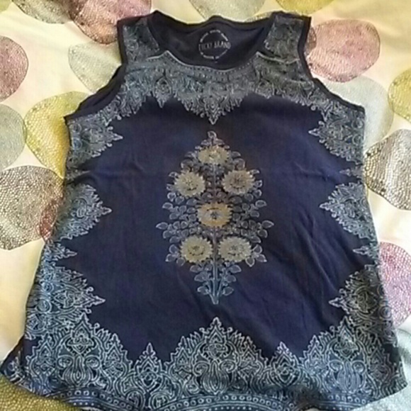 Never worn lucky brand tank top size small