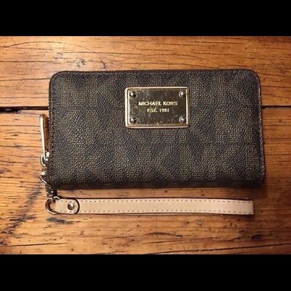 Brown MK wallet - Picture 2 of 2