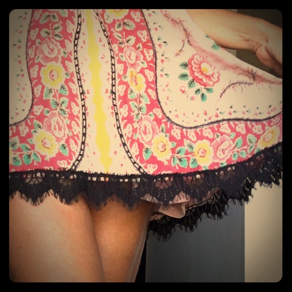 Cute urban outfitter dress