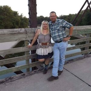 Meet your Posher, Jason n janet