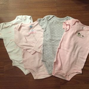🚫sold🚫 9 month baby girl onesie lot
