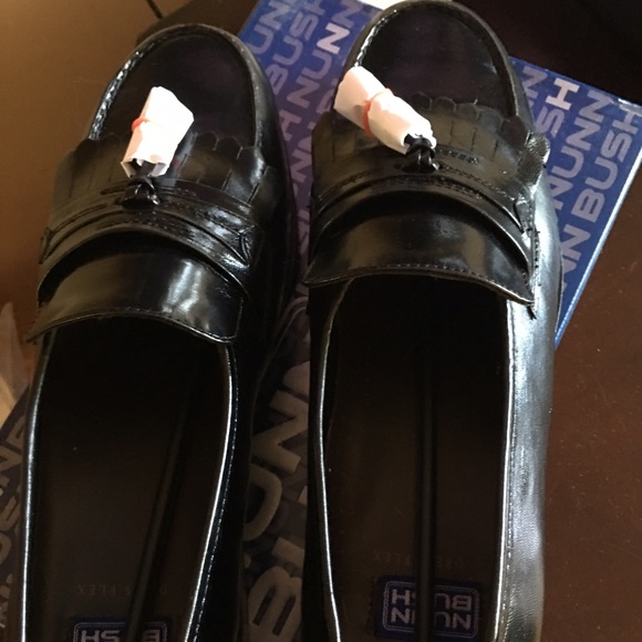 ⭐️⭐️⭐️SALE⭐️⭐️⭐️Men's Nunn Bush black dress shoes