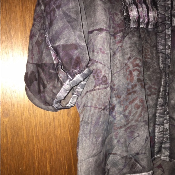 Light Sheer Top - Picture 2 of 2