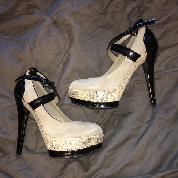 Bakers High Heel Pumps - Picture 1 of 4