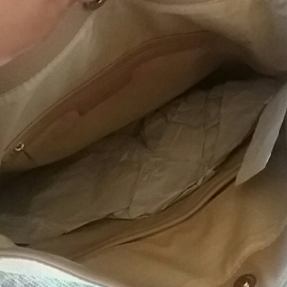 NY&Co Tan tote handbag - Picture 3 of 4