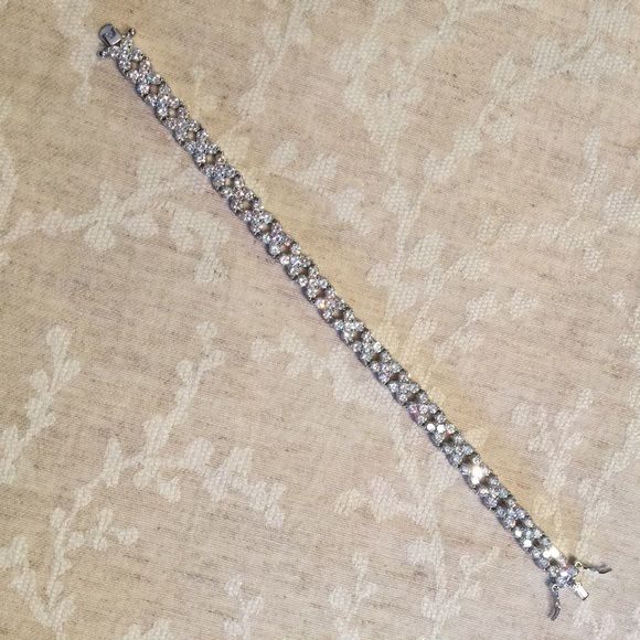 Bracelet - Picture 3 of 3