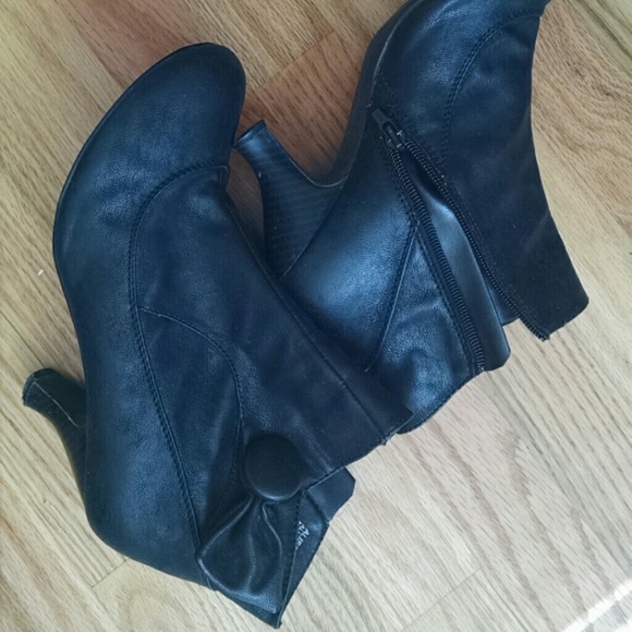 Aliso Booties