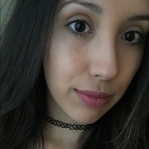 Meet your Posher, Neyda