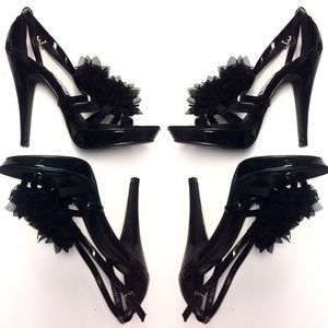 SHI BY JOURNEYS heels