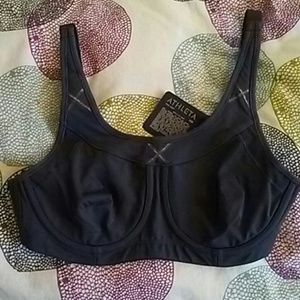 Never worn Athlete Glory Bra 34B