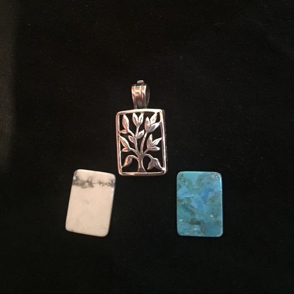 Silpada changeable pendant "live, laugh, love"