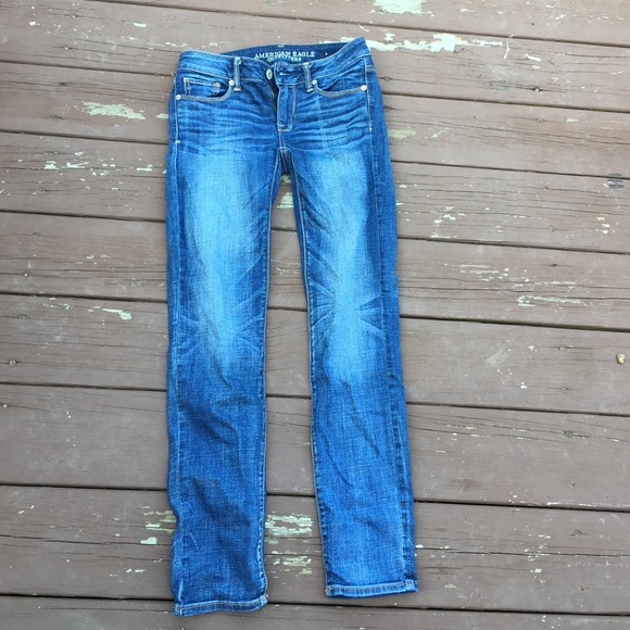 Size 2 American Eagle Jeans