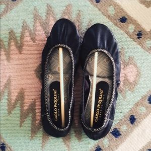 ❌SOLD❌ Carlos Pazolini leather flats w travel bag