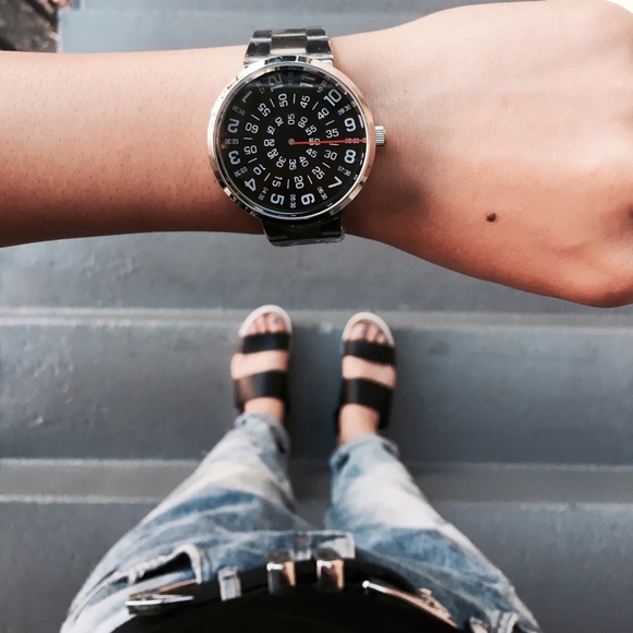 Cool dial watch