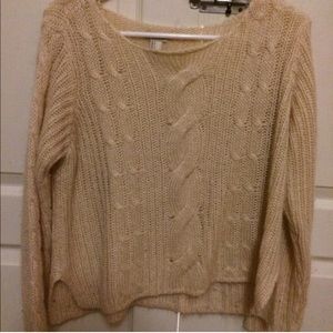 Oversized crop sweater