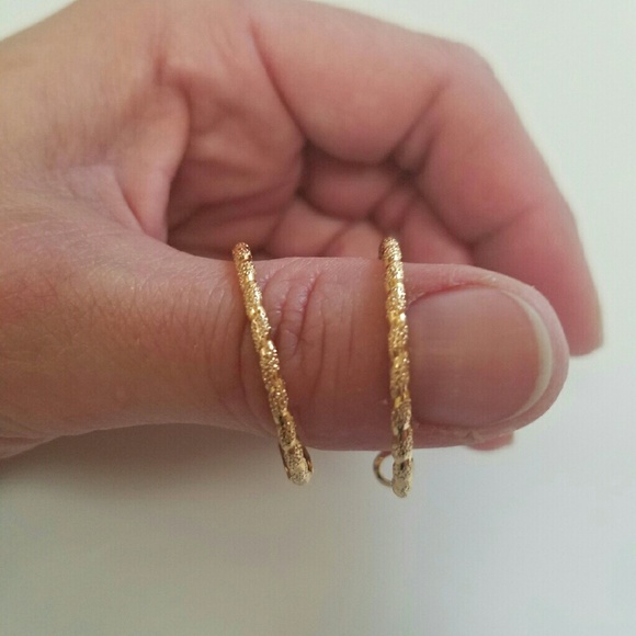 14k Gold Hoop Earings - Picture 3 of 4