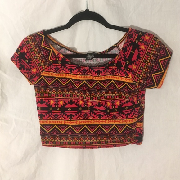 Rue 21 crop top