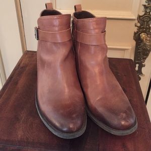 Vince Camuto brown leather ankle boots