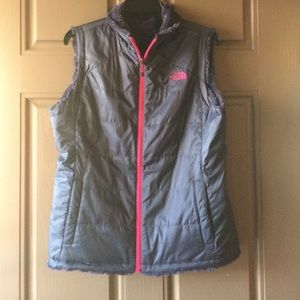 North face reversible vest