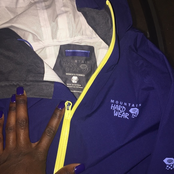 Jacket - Picture 3 of 4