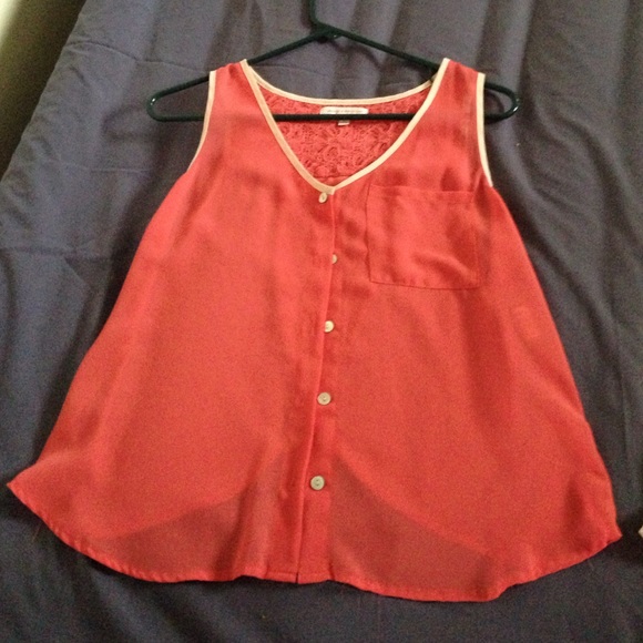 Two no sleeve blouses, never worn - Picture 1 of 4