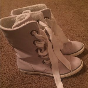 Converse boots/shoes