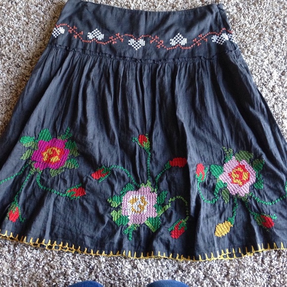 Gray, embroidered free people skirt