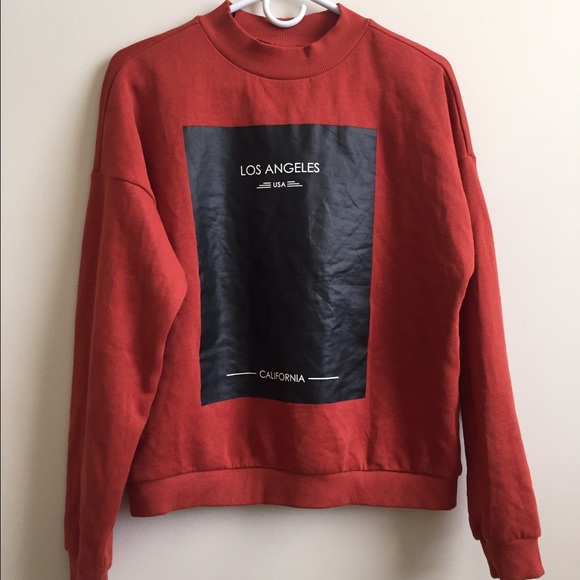 Sweatshirt with black screenprint