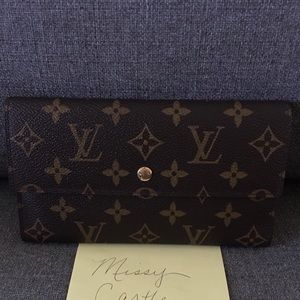 Vintage LV wallet (international)