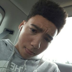 Meet your Posher, Blake