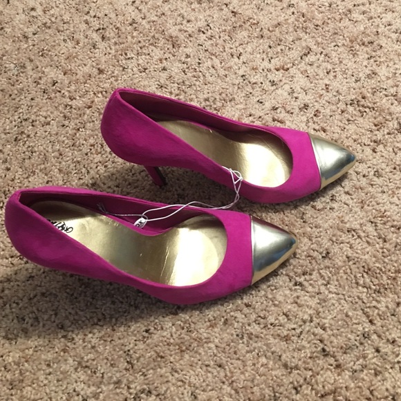 Re-poshed fuschia high heels