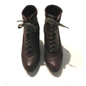 FRYE Sabrina brown heeled ankle boots