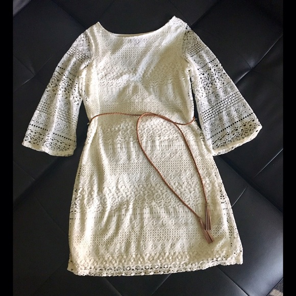 Cute lace-like dress - off-white