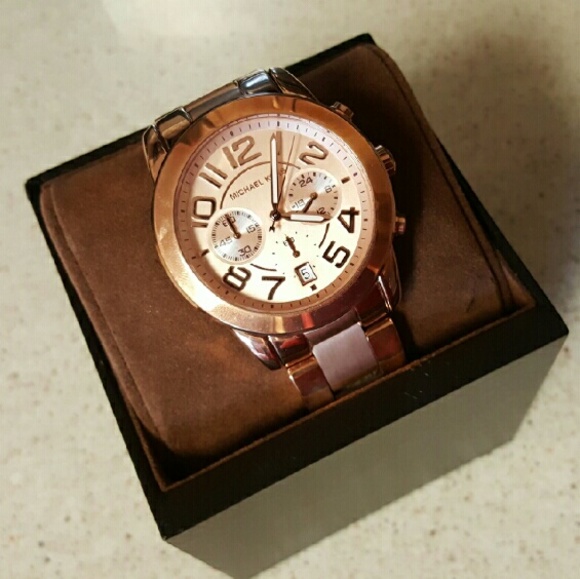 NEW! Michael Kors Watch